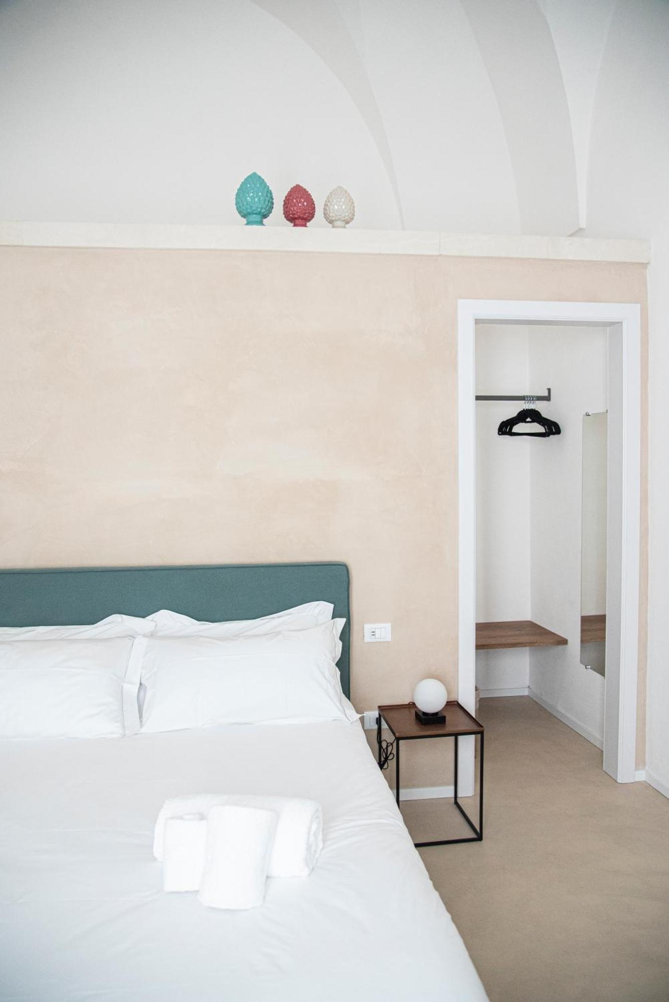 Palazzo Garibaldi - Luxury Suites Galatina Pokoj fotografie
